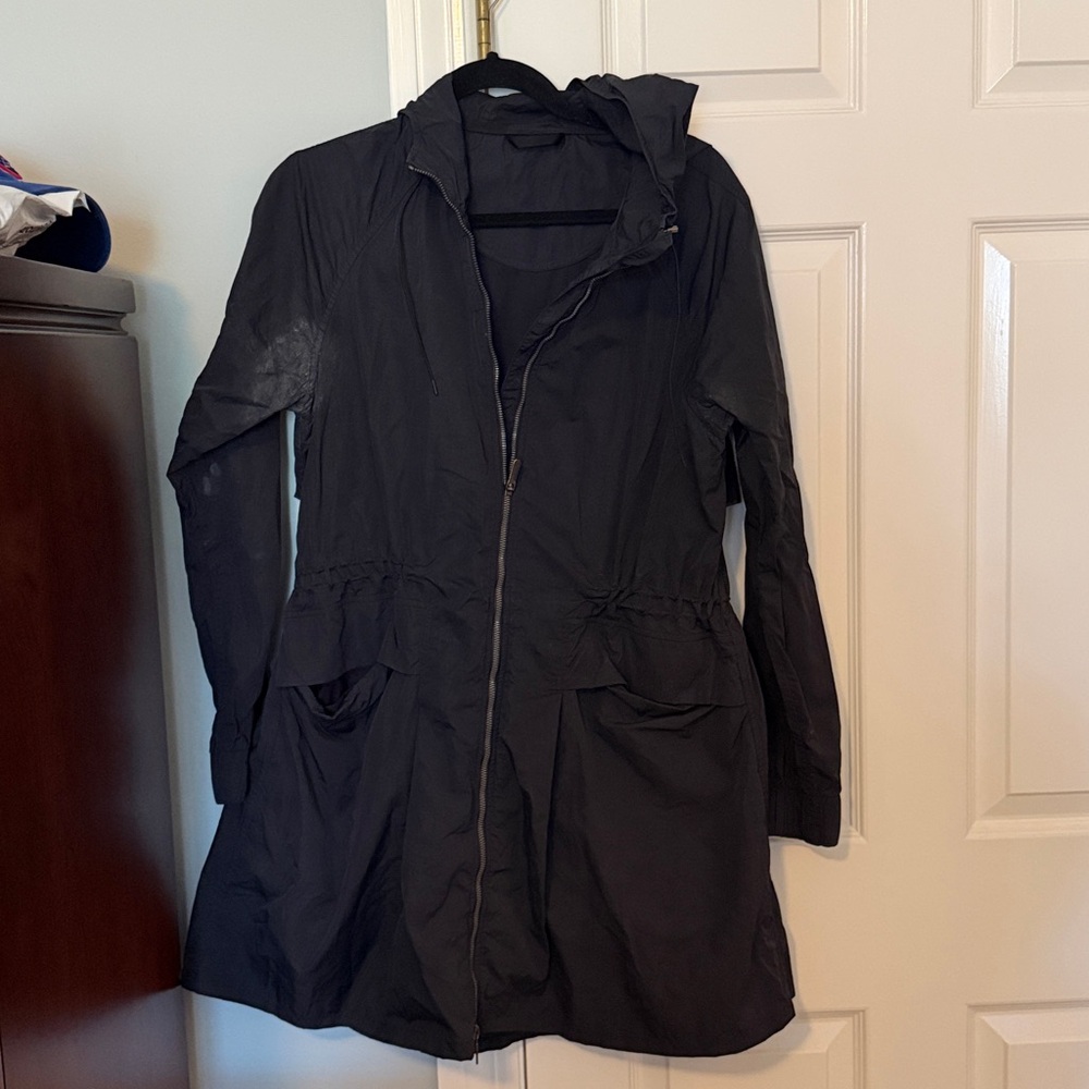 lululemon glide rain jacket size 6
